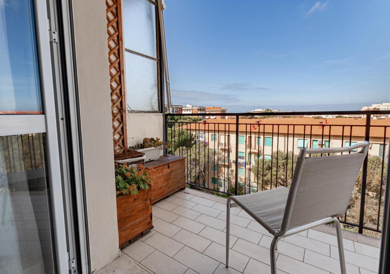 Апартаменты Luxury House Near Train Station Ливорно Экстерьер фото